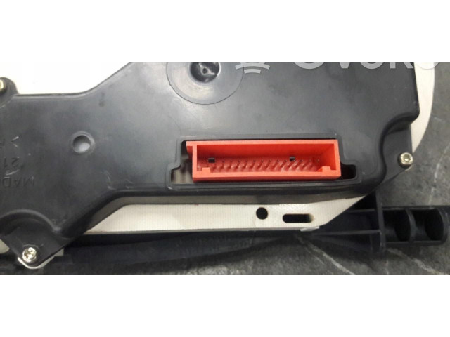 Панель приборов P8200176654B Nissan Kubistar