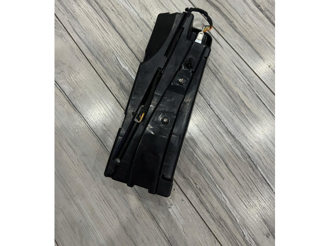 Подушка безопасности в сиденье Peugeot 2008 I