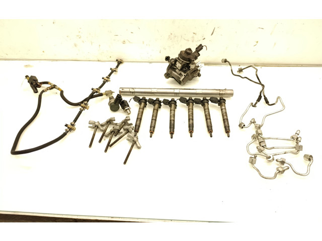 Vstřikovač 0445010617, 780012306 BMW X5 E70