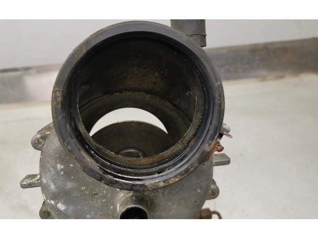 Vstřikovací lišta 0438100011, 0438120032 Mercedes-Benz S W116