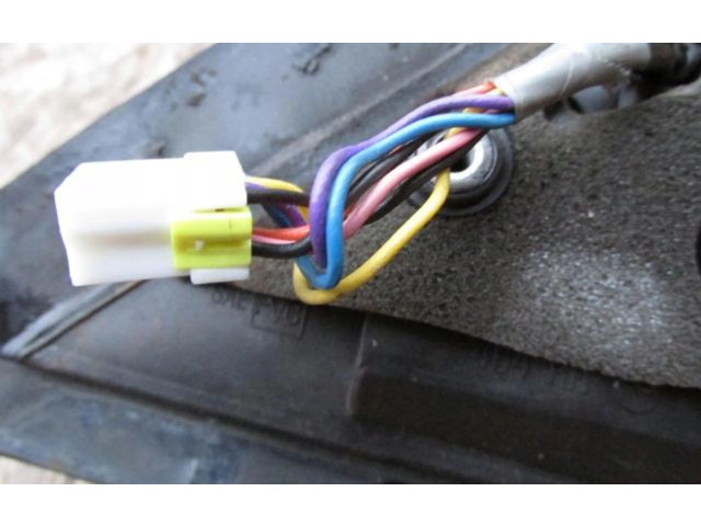 Zpětné zrcátko Mitsubishi Pajero Sport I 2002