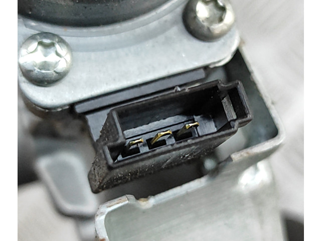 Моторчик заднего дворника MS2596002930, 675000620    Maserati Levante