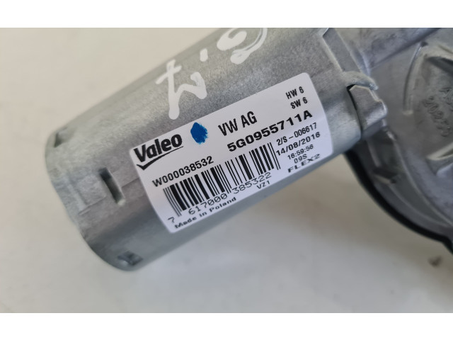 Моторчик заднего дворника 5G0955711A    Volkswagen Golf VII