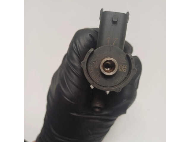 Vstřikovač 0445110411 KIA Optima pro naftový motor 1.7