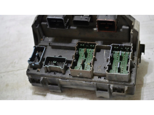 Блок предохранителей RTB0CC04E7 Fiat Freemont