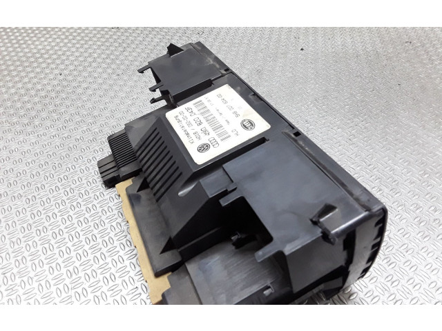 Блок управления климат-контролем 4B0820043F   Audi A6 S6 C5 4B
