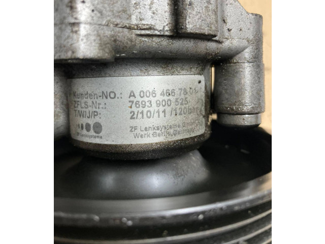 Насос усилителя руля A0064667801, 7693900525   Mercedes-Benz C AMG W205