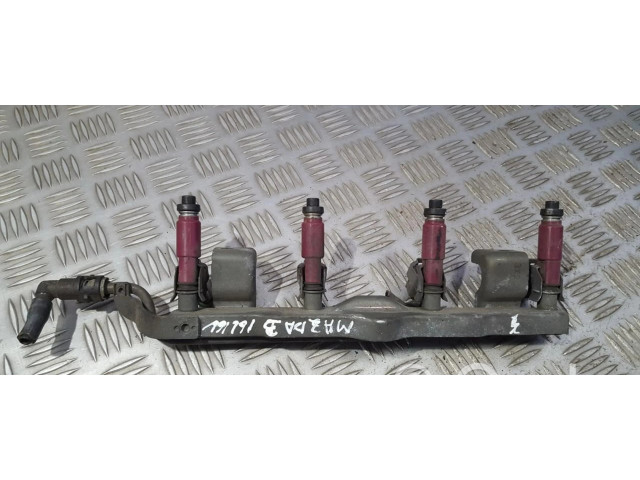 Топливная рампа 19556003310, 1955600-3310 Mazda 3 I 1.6