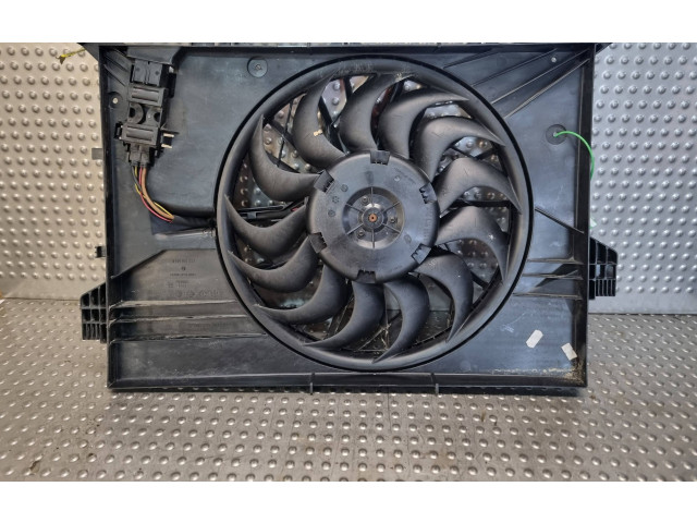 Вентилятор радиатора     30723105    Volvo S80 