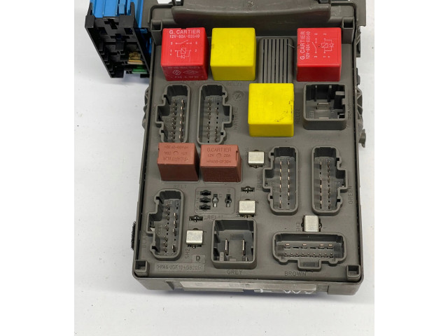 Pojistková skříňka Řídící jednotka BSM 8200004201E Renault Vel Satis 2003