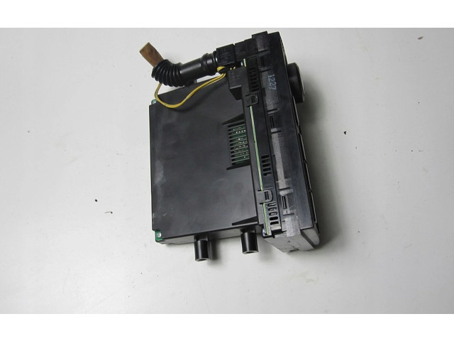 Блок управления климат-контролем 72311AE160 Subaru Legacy