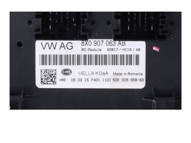 Píst 8X0907063AB   Audi A1     