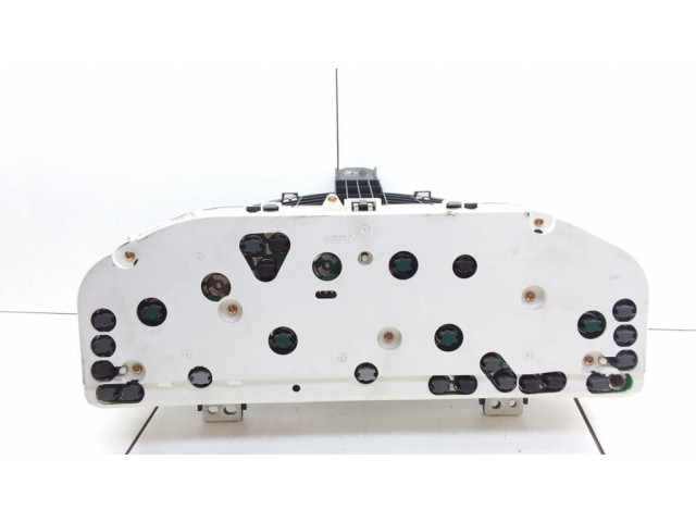 Панель приборов LE5955430, 1575204340 Mazda MPV