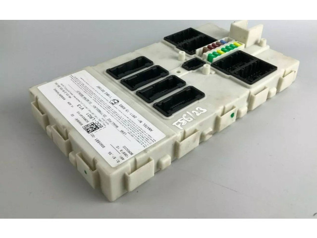 Блок предохранителей  9383681   Mini One - Cooper F56 F55    