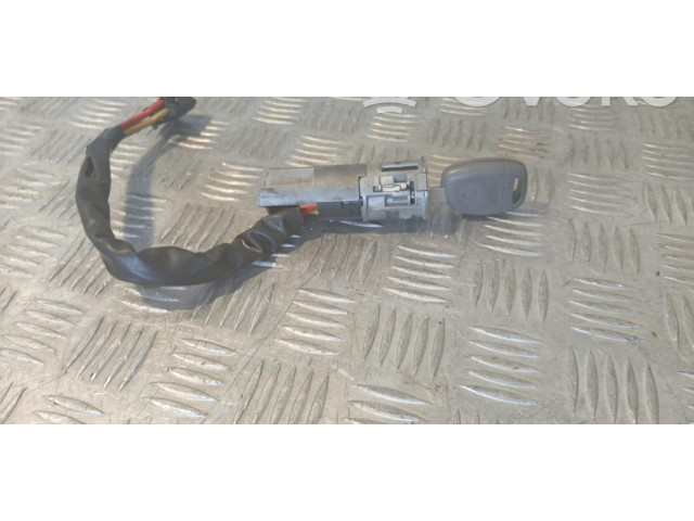 Комплект блоков управления 8200254484   Renault Twingo I