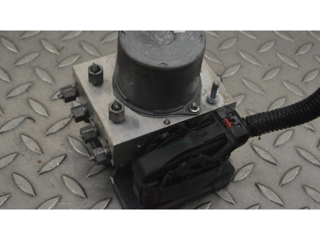 Рулевая рейка Блок ABS 104474500B Tesla Model 3 2017 - года