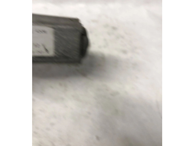 Моторчик заднего дворника 79300785, 20813997 Fiat Marea