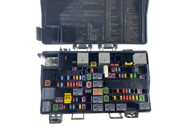 Блок предохранителей  68425203AB, P68425203AB   Jeep Grand Cherokee    