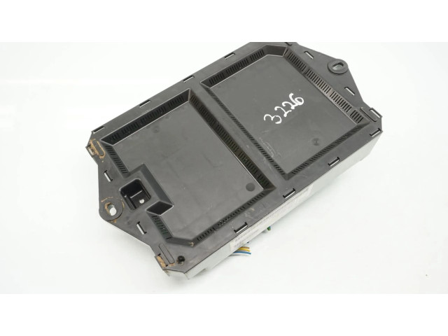 Блок предохранителей 8X2T-14B476-BD, 8X2T14B476BD Jaguar XF