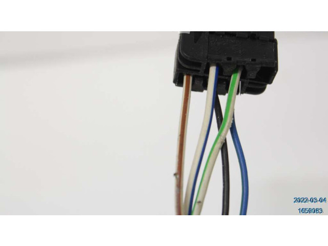 Зеркало электрическое        Volvo S70  V70  V70 XC  1997 - 2000 года   