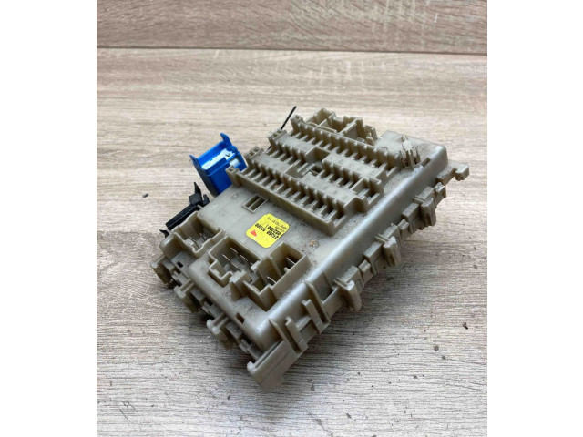 Pojistková skříňka 243505M300, 0522001 Nissan Almera N16 2000