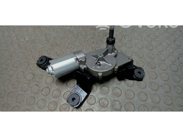 Двигатель стеклоочистителя заднего стекла