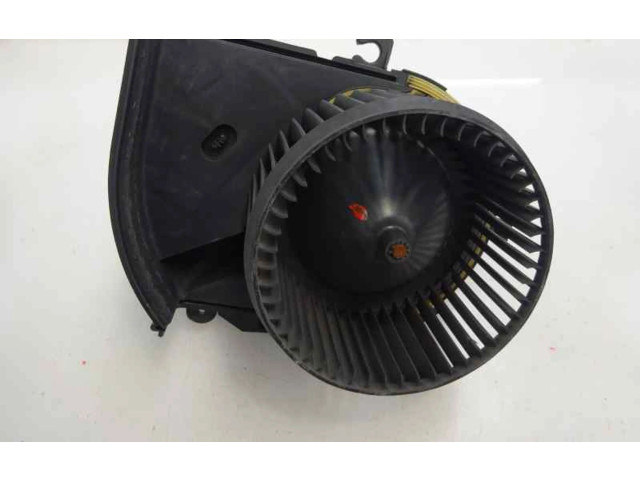 Вентилятор печки       Peugeot Expert