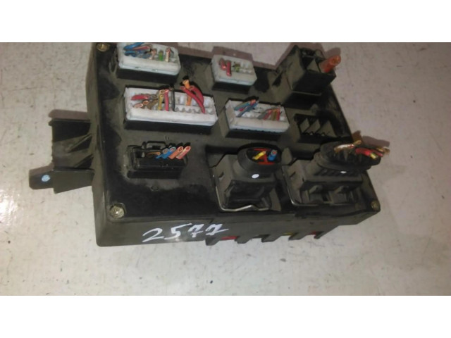 Pojistková skříňka Alfa Romeo 166 2001