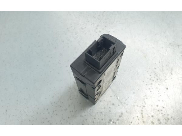 Блок комфорта 9807299980, 21124234 Citroen C4 II