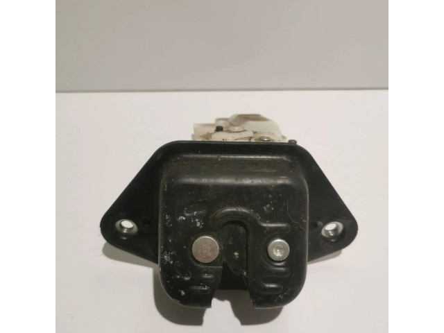 Замок багажника EUK93110A    Honda Civic 2006-2011 года