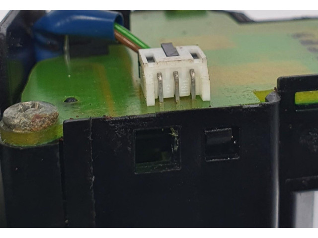 Ручка стеклоочистителей Volvo C70