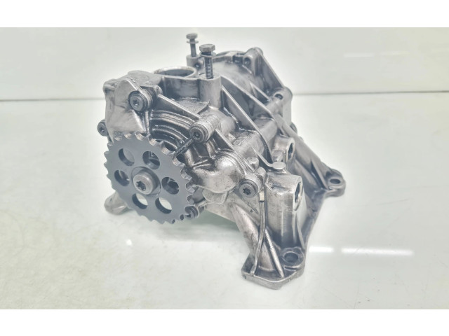 Čerpadlo oleje 8513756, 851375608   BMW 5 G30 G31   B47d20a