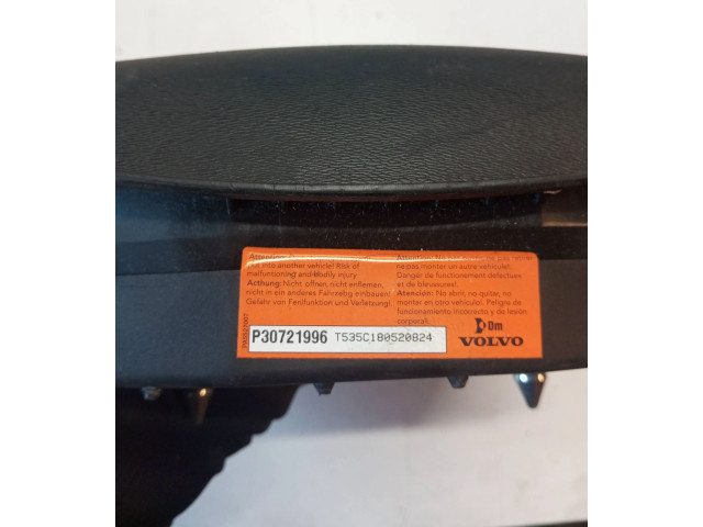 Подушка безопасности водителя P30721996, T535C180520824 Volvo V70
