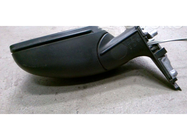 Зеркало электрическое Skoda Fabia Mk2 (5J) 2007 - 2014 года