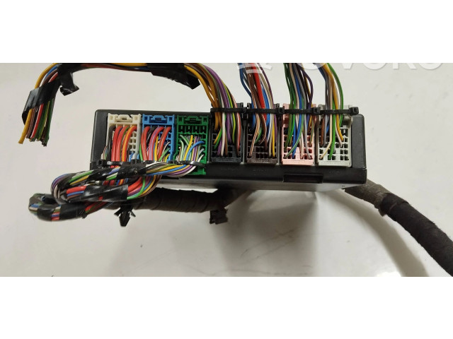 Блок комфорта 13591610 Vauxhall Astra J