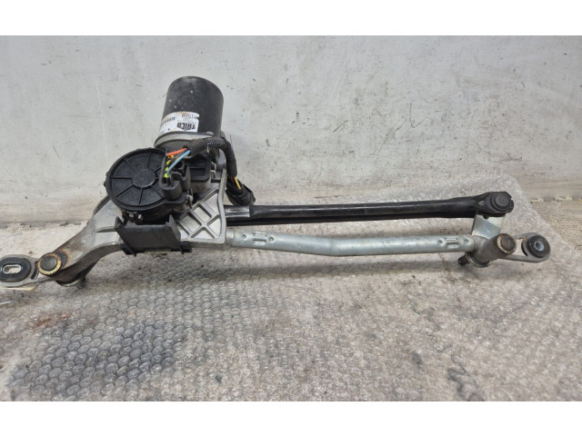 Моторчик дворников Maserati Levante