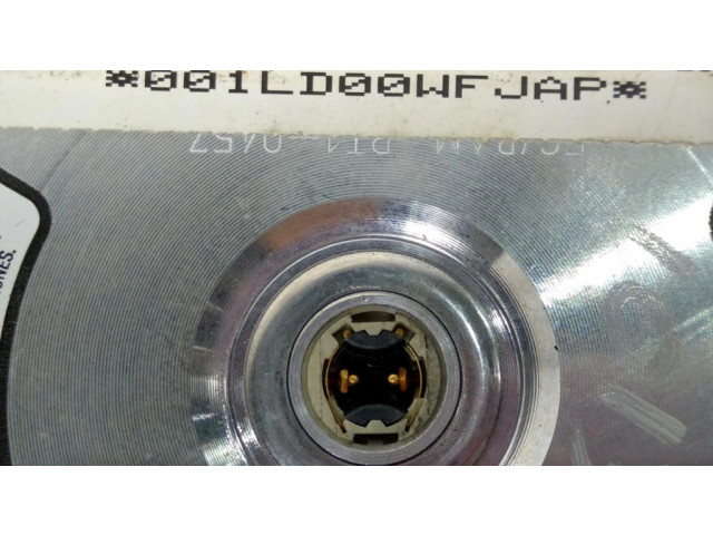 Подушка безопасности водителя 1C0880201E, 106305200 Volkswagen New Beetle