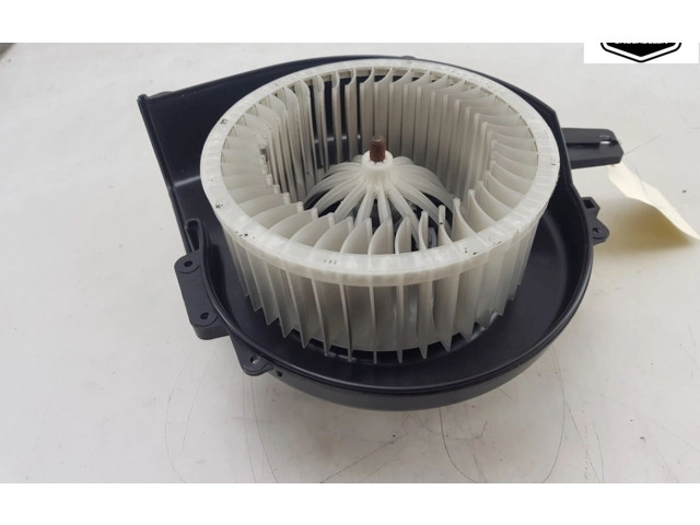 Вентилятор печки    6R1819015A, 6R1819015A   Skoda Fabia Mk4 (6VA)