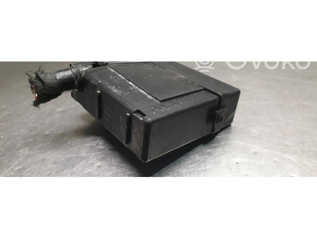 Pojistková skříňka 24388WL000 Nissan NV200 2010