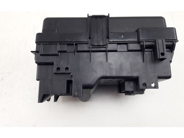   Pojistková skříňka 68478064AA, P68478064AA   Chrysler Pacifica 2019