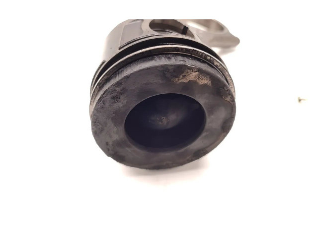 Поршень с шатуном 306DT(AJTDV6) 306DT Jaguar XF