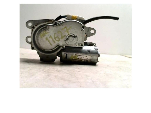 Моторчик заднего дворника 8253A168, 8253A168 Mitsubishi Outlander