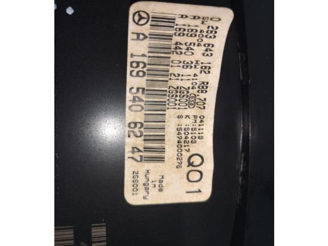 Панель приборов A1695406247 Mercedes-Benz A W169