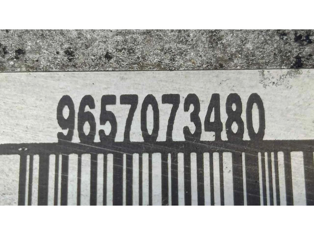 Интеркулер  9657073480, 300X150X80   Citroen C5 2.0