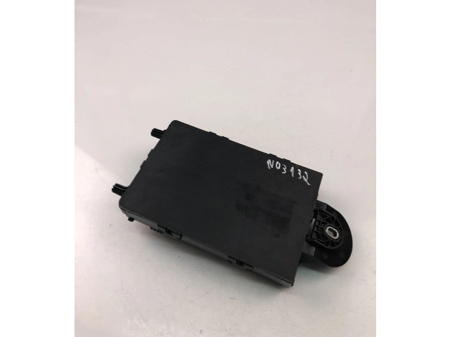 Блок предохранителей 32209198 Volvo XC90