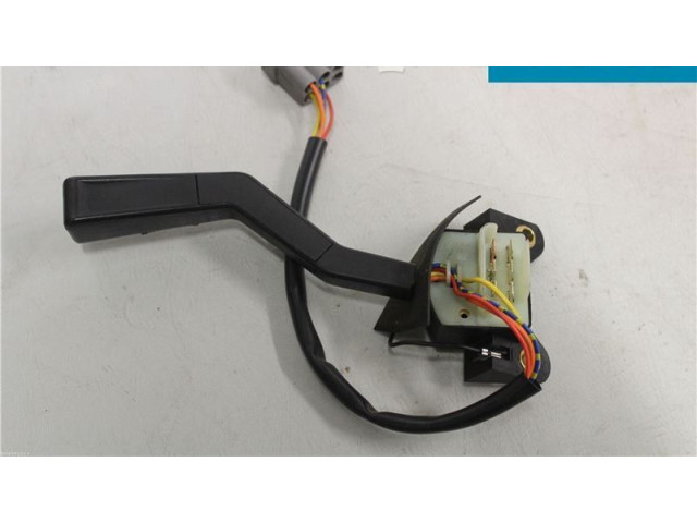 Ручка стеклоочистителей 1363017   Volvo 940