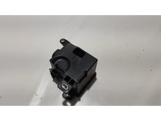 Pojistková skříňka 252360794R Renault Captur II 2021