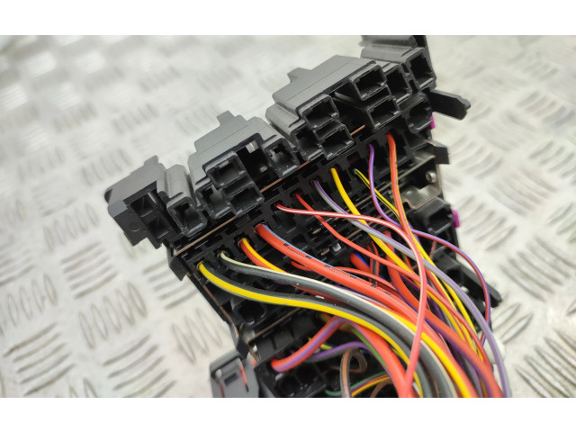 Блок предохранителей 5Q0937615C Audi A3 S3 8V