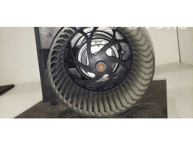 Вентилятор печки    1J1819021   Audi A3 S3 8L