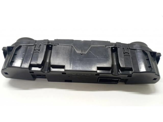 Блок управления климат-контролем 2198301085   Mercedes-Benz CLS C219